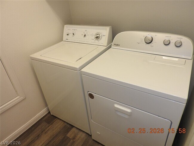 Building Photo - 93 Myrtle Beach Dr