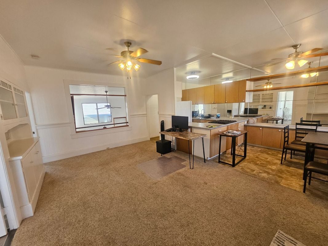 Building Photo - 542 Pokole Street