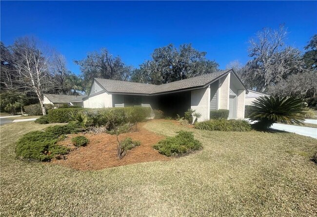 Building Photo - 133 Linkside Dr