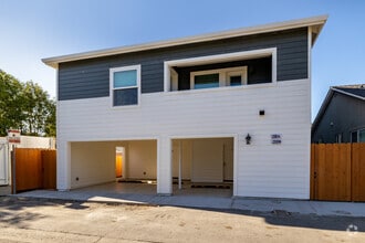 Building Photo - 209 Madison Ave