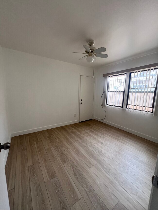Building Photo - 4053 Mt Barnard Ave