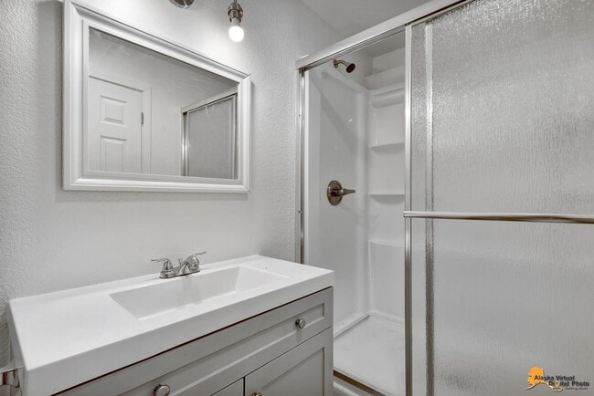 Building Photo - 4011 E Turnagain Blvd