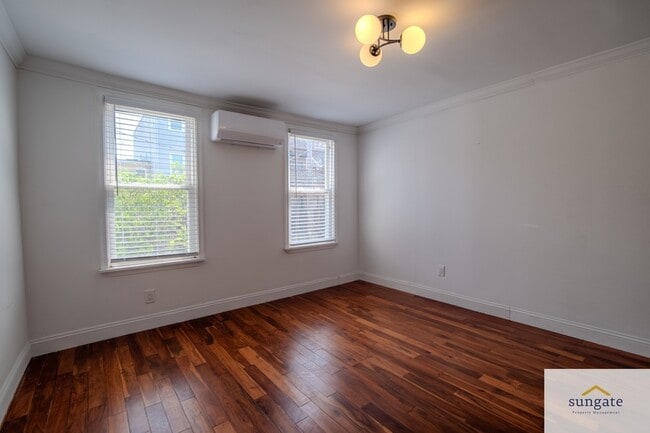Building Photo - 503 S East Ave