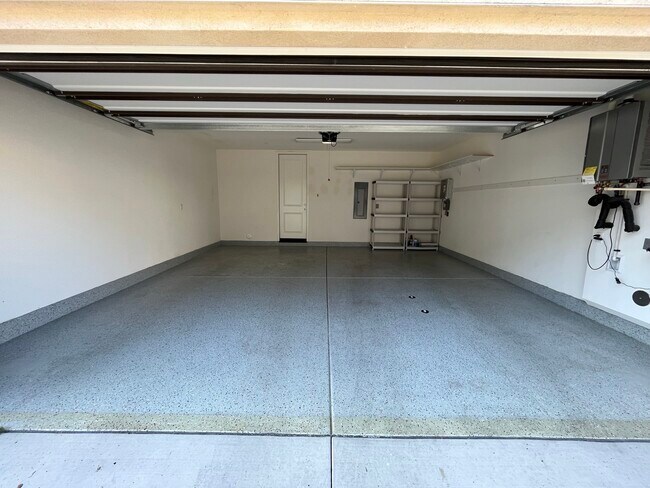 Building Photo - 54 Harmony Dr