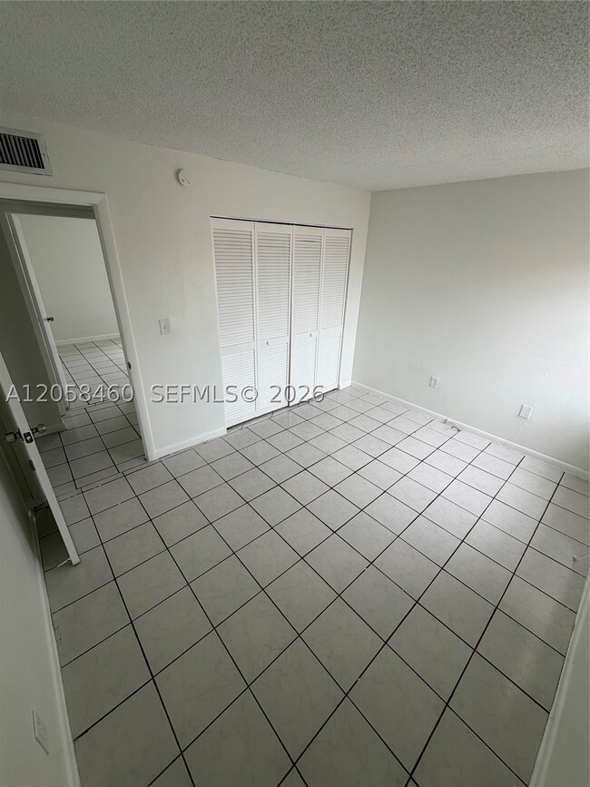 Building Photo - 9300 W Flagler St