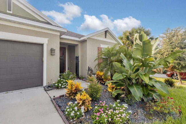 Building Photo - 1004 Heron Sound Dr