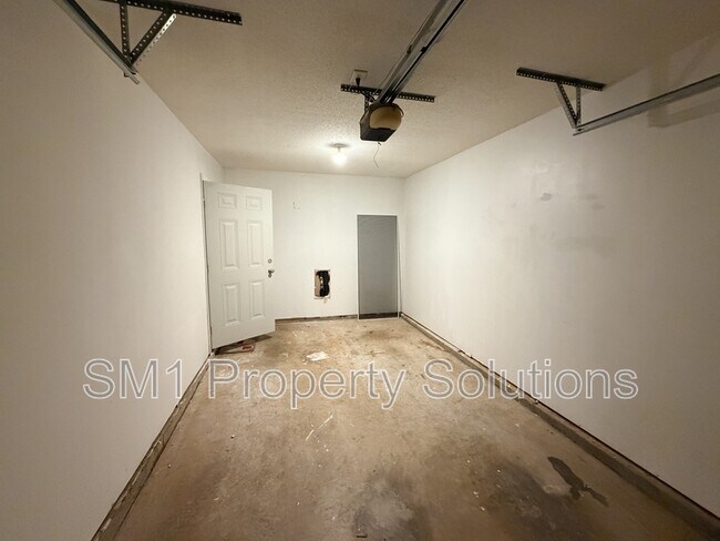 Building Photo - 5106 Bartholomew's Ln