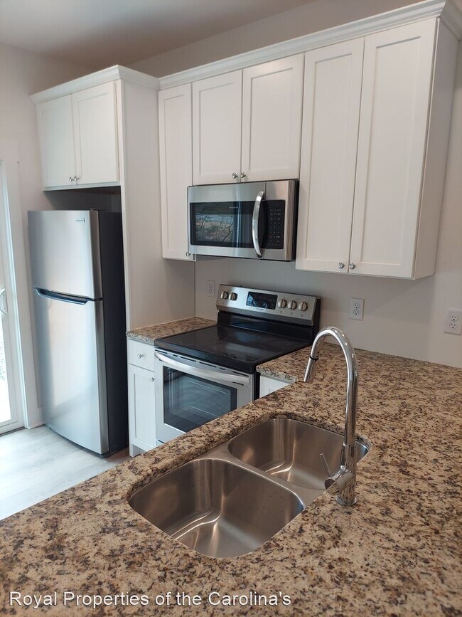 Building Photo - 2 br, 1 bath House - 186 Watering Trough Rd