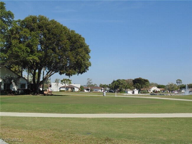 Building Photo - 1700 Pine Valley Dr