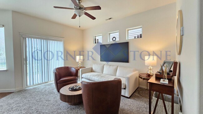 Building Photo - Fantastically Located Home in Boise!