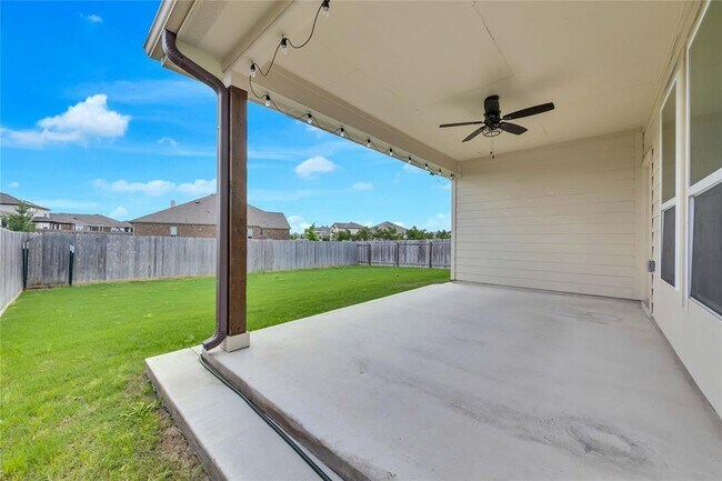 Building Photo - 5905 Giovanni Pl