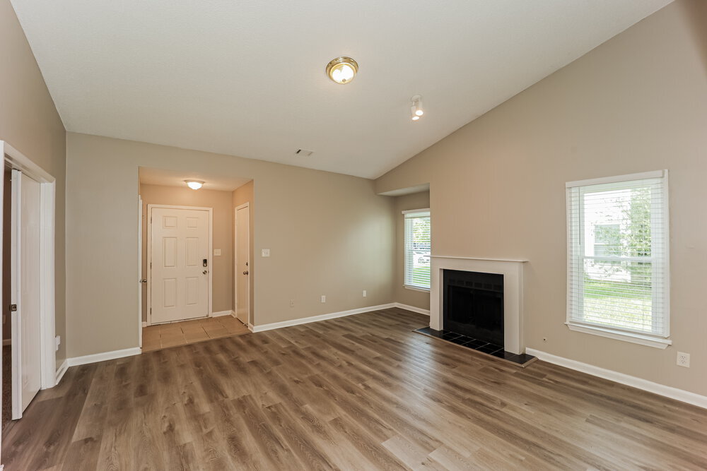 Building Photo - 8062 S Bay Ct