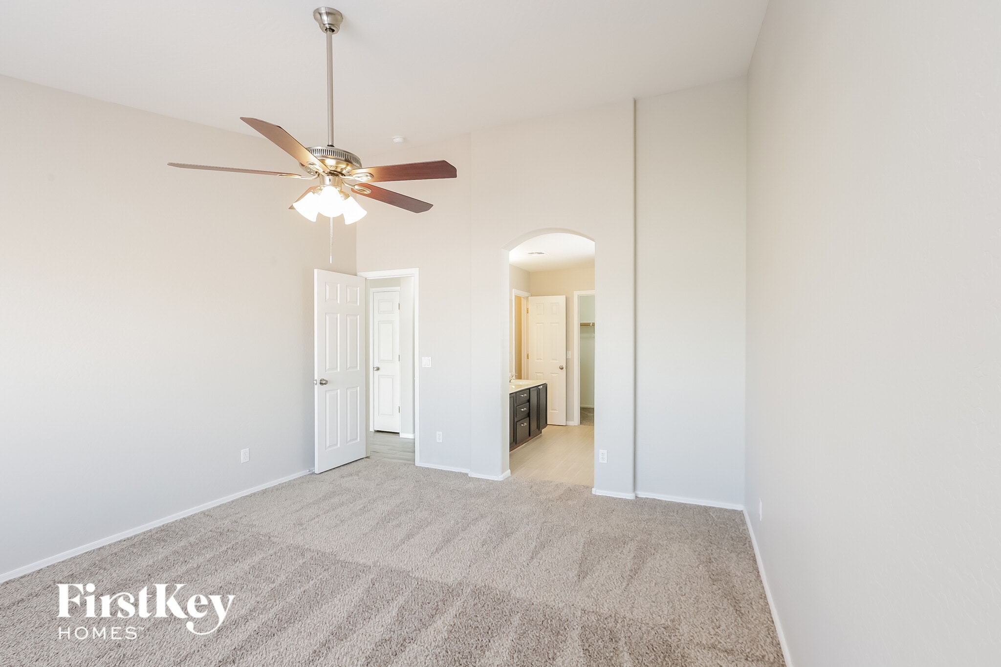 Building Photo - 7017 N 77th Dr