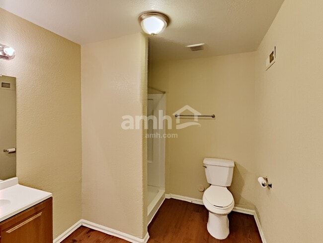Building Photo - 394 Tumbleweed Dr