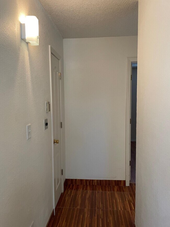Building Photo - 3057 Manny Aguilera Dr