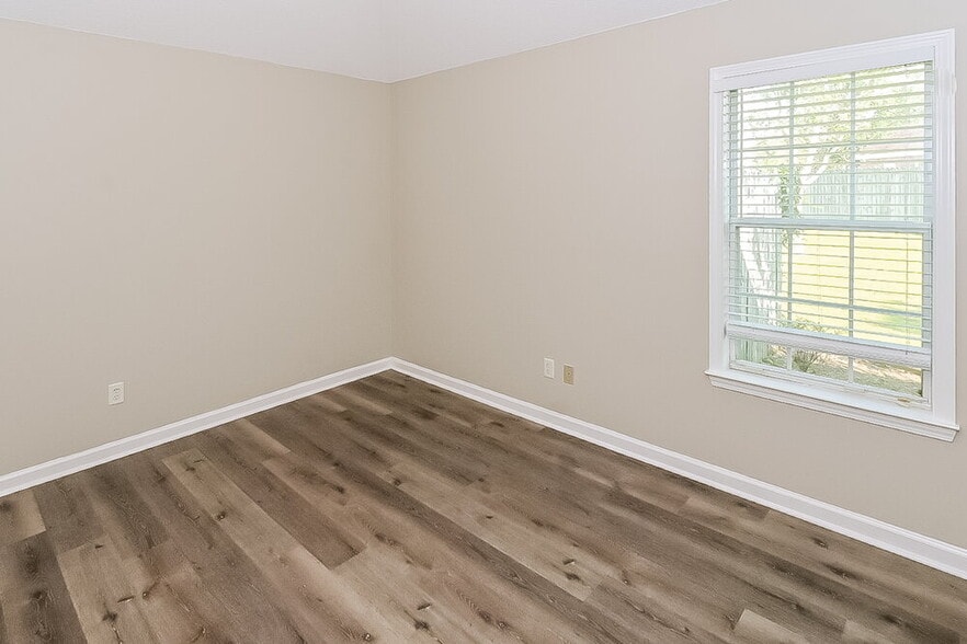 Building Photo - 6223 Oxbourne Cove