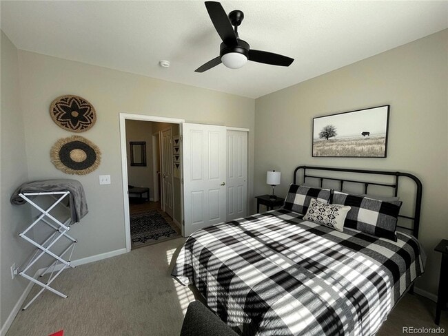 Building Photo - 8309 S Independence Cir