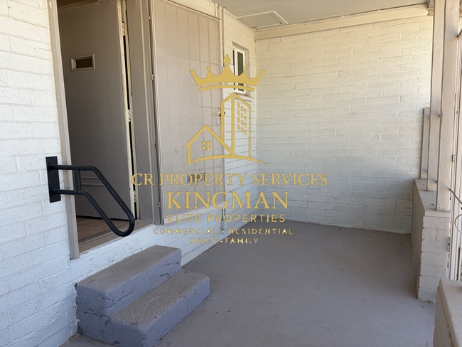 Building Photo - 3 Bedroom, 2 Bath Home – Vintage Charm at Its Best!