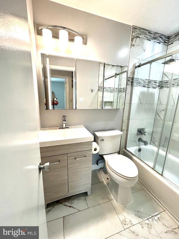 Building Photo - 6476 O'Hara Ct Dr