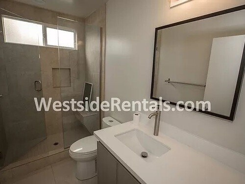 Building Photo - 3449 Keystone Ave