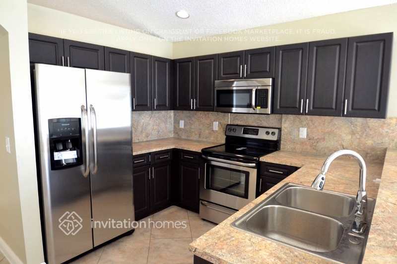 Building Photo - 2033 NW 178th Way