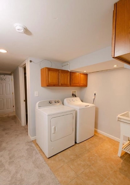 Building Photo - 3732 Falls Rd