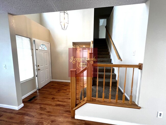 Building Photo - Home in Southwest Reno, 4 bedrooms - KAY D...