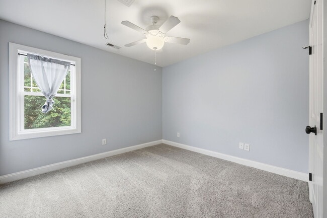 Building Photo - 3029 Edward Ct