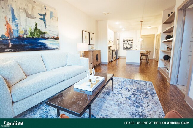 Building Photo - 812 Inverness Ave