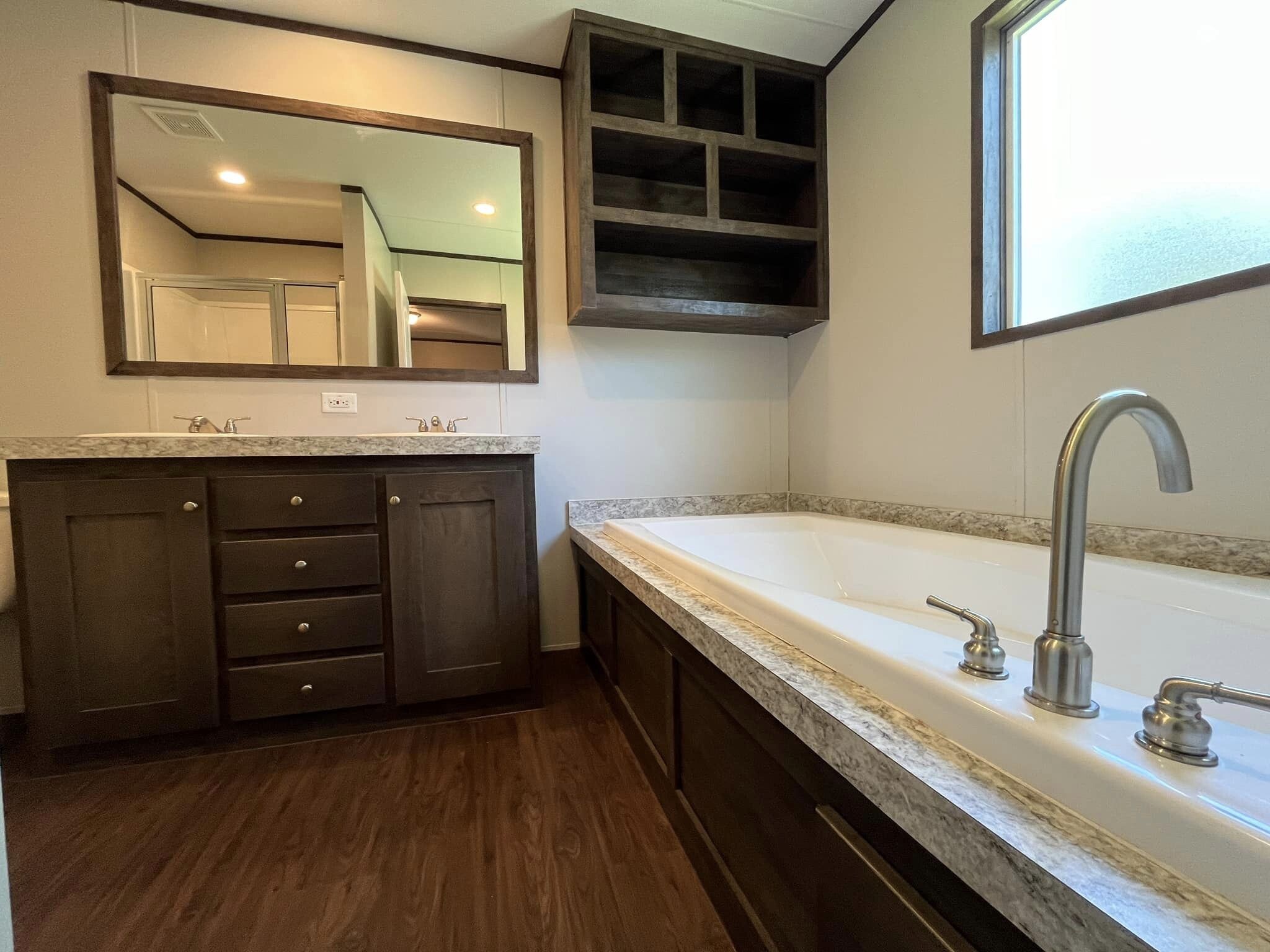 Building Photo - 119 Betty St