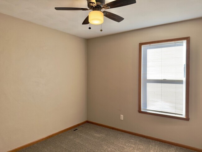 Building Photo - 11427 Valerian Way