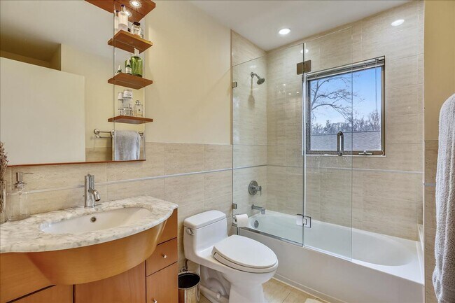 Building Photo - INCREDIBLE 6BR Home in Cabin John. Priced ...