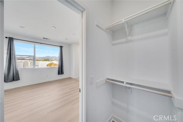 Building Photo - 221 Carmona