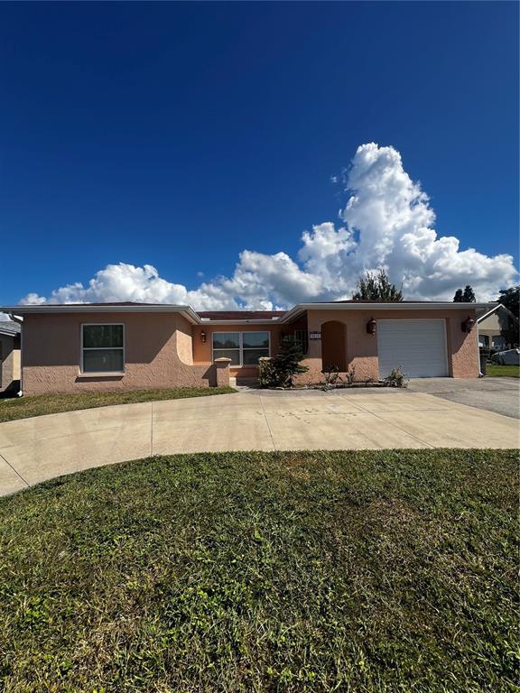 Building Photo - 9820 Glen Moor Ln