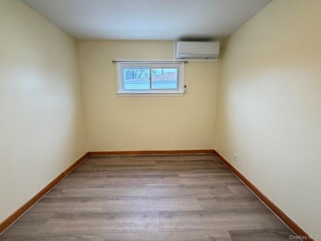 Building Photo - 137-02 64th Rd