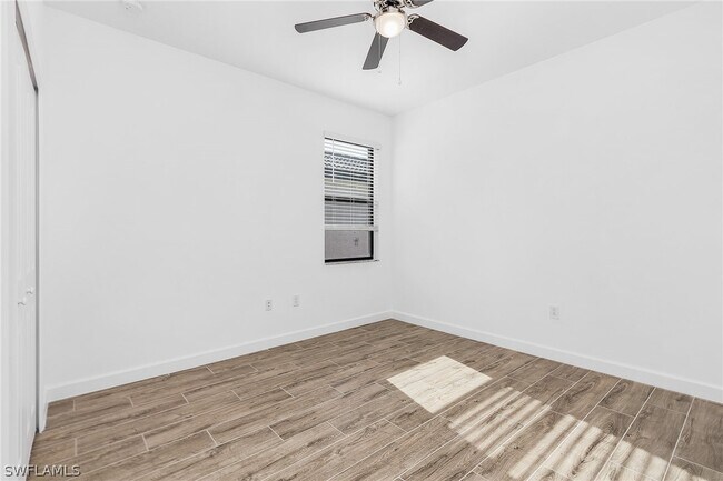 Building Photo - 18312 Ridgeline Dr