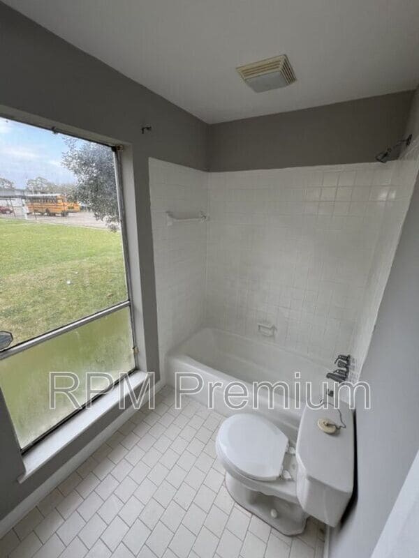 Building Photo - 4547 Alvin Dark Ave