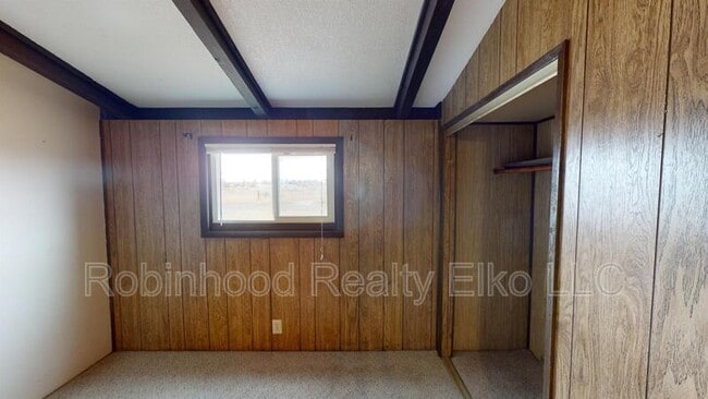 Building Photo - 417 Brent Ln