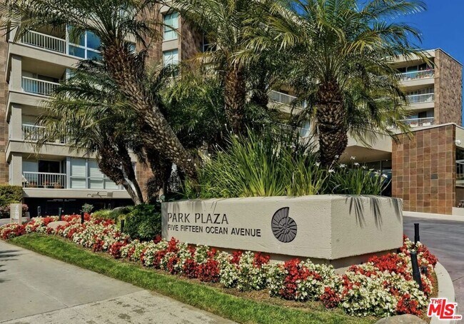 Building Photo - 515 Ocean Ave