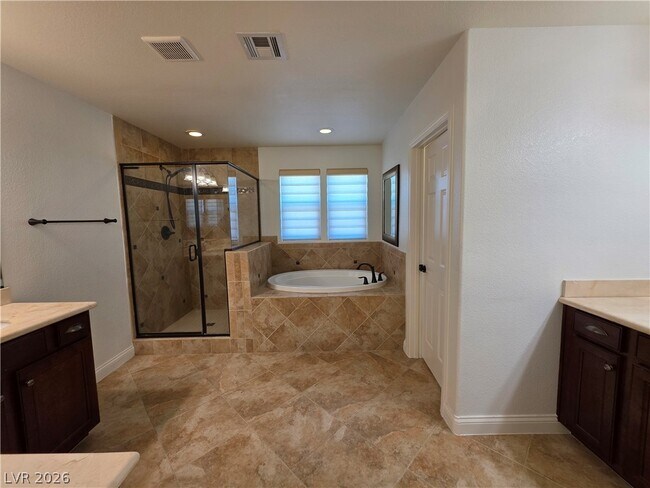 Building Photo - 5495 Alden Bend Dr