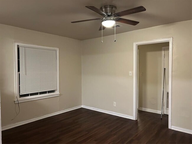 Building Photo - 914 Gene Johnson St