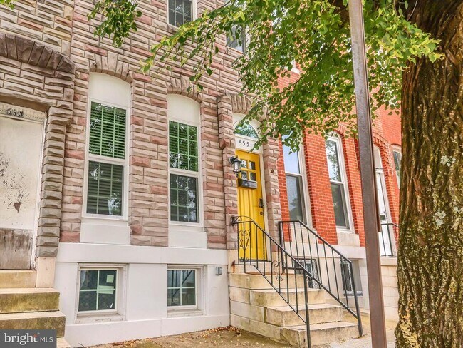 Building Photo - 555 Presstman St