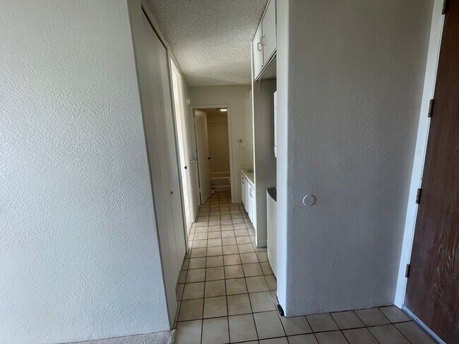 Building Photo - 98-410-410 Koauka Loop
