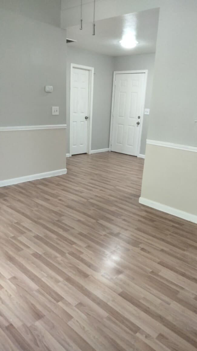 Building Photo - 50 Sunset Ridge Dr