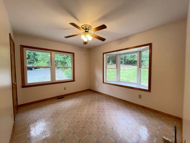 Building Photo - 283 Whitetail Run