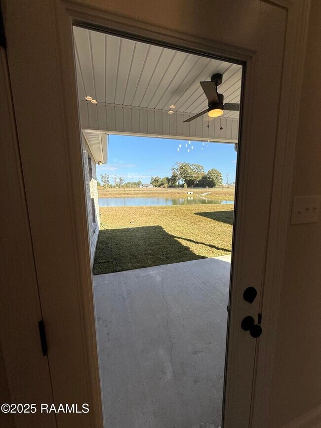 Building Photo - 135 Ridley Ln