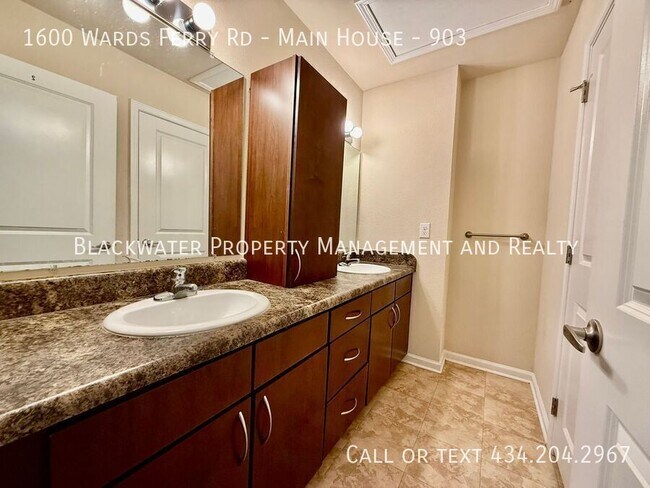 Building Photo - 1600 Wards Ferry Rd