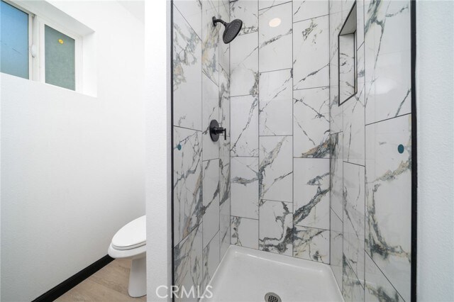 Building Photo - 14255 Long View Dr