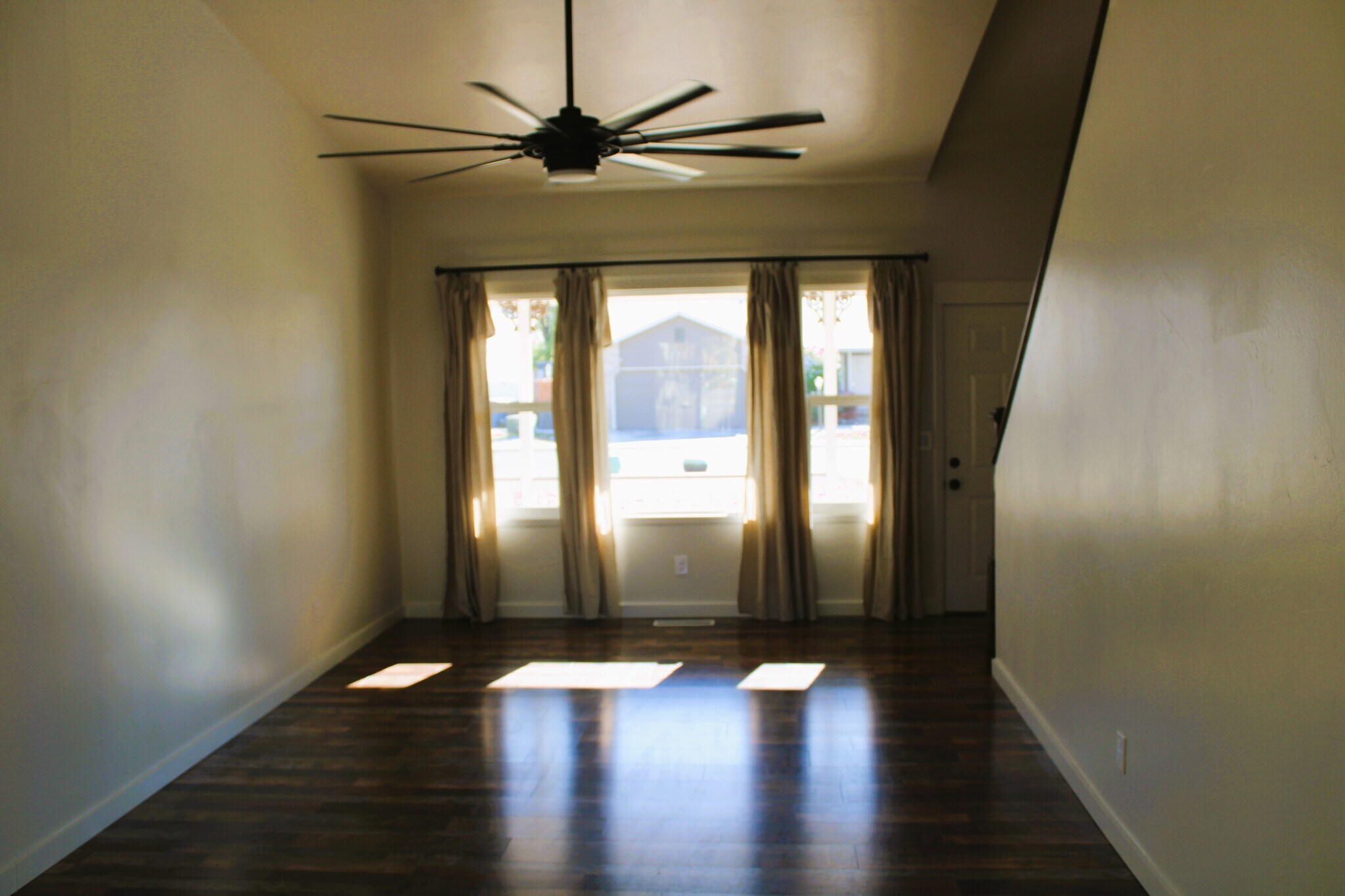 Living area - 11380 W Montana St