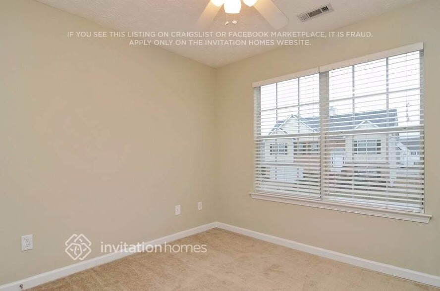 Building Photo - 1154 St Phillips Ct